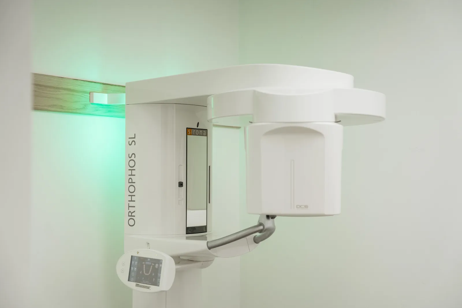 Our panoramic dental imaging equipment